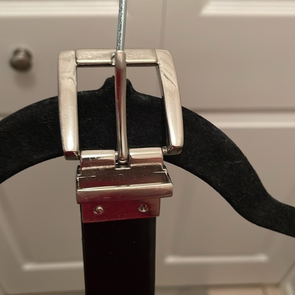 Men’s Black Leather Belt - Picture 3 of 3